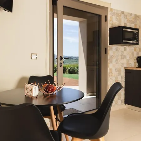 Vakantiehuis Diomani Maison - Private Pool & Sea View, By Zantewize Lithakia (Zakynthos)