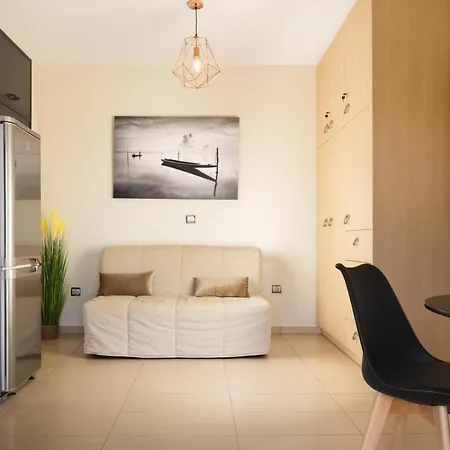 Diomani Maison - Private Pool & Sea View, By Zantewize